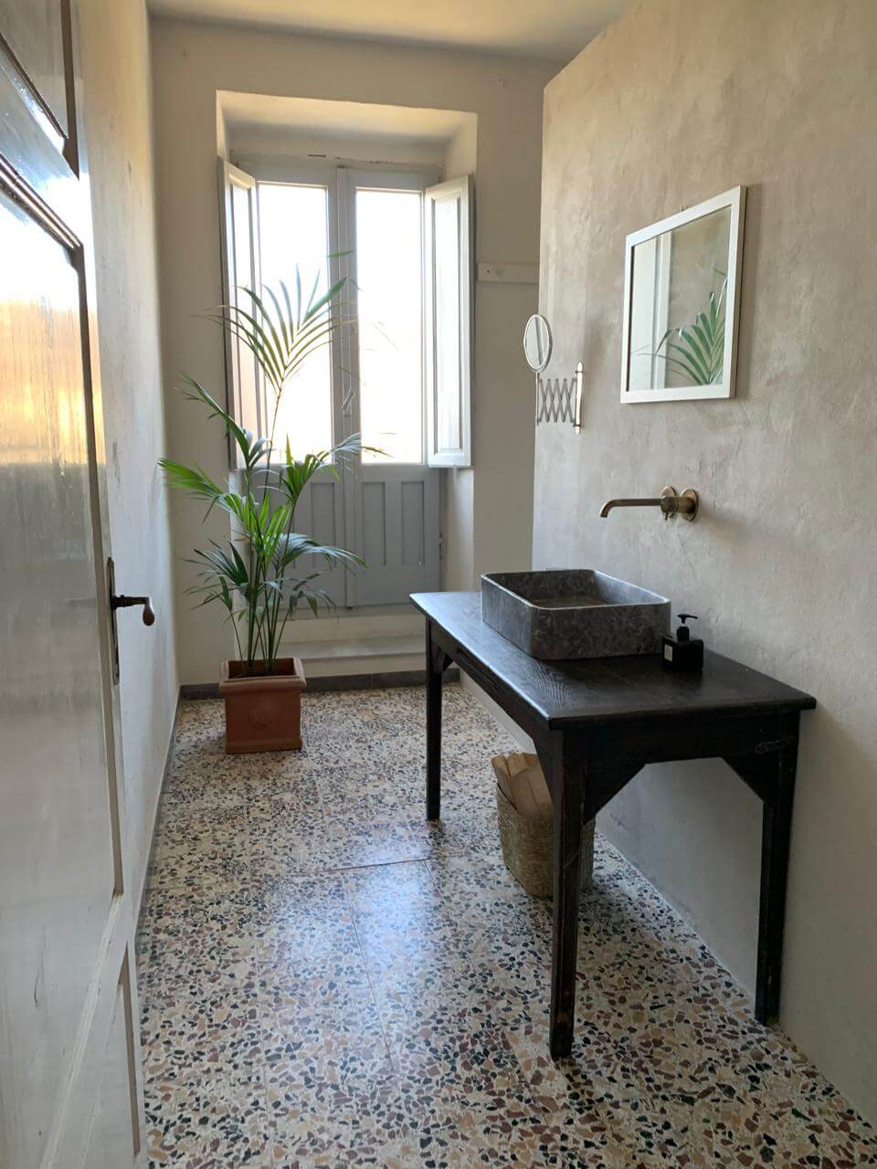 to-bathroom